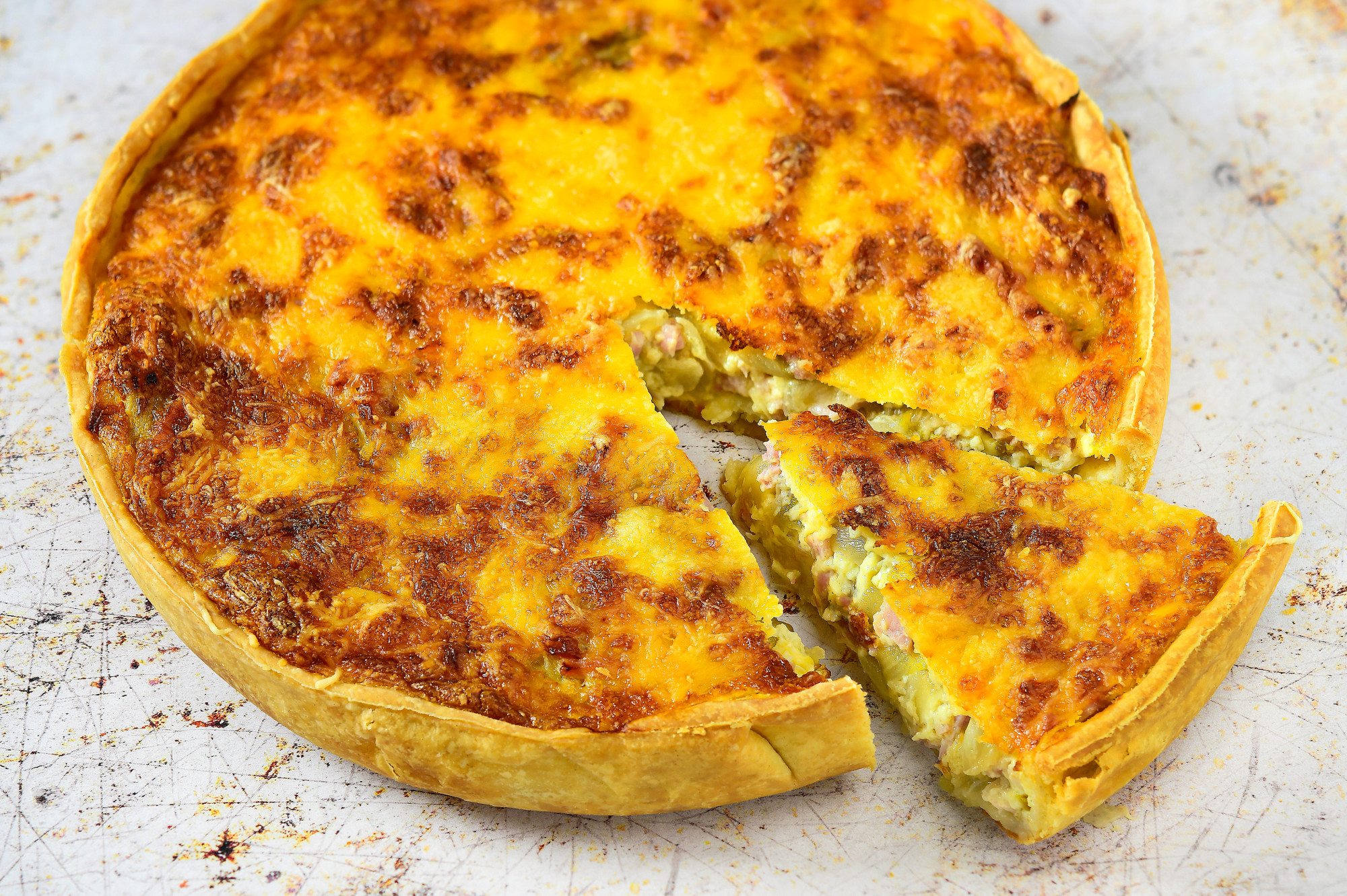 Quiche met witloof, kaas en ham